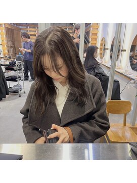 イオエ 梅田(ioe) 外ハネボブ /ミディアムストレート /ニュアンスカラー/髪質改善