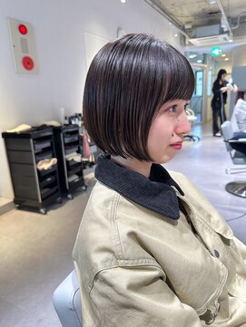 アム(amu) ミニボブ/前髪ぱっつん/ワイドバング/ショートボブ/ボブヘア