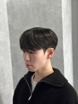 テールバイルシエル(TERRE by Le ciel) ダウンパーマ/シースルーマッシュ/本場韓国スタイル/SHUTO