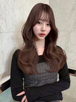 くびレイヤーグレージュエモージュ大人ショート小顔似合わせ