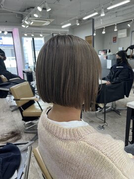 アジールヘア 所沢プロペ通り店(agir hair) ミルクティーベージュケアブリーチミニボブ所沢韓国
