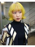 イエローベージュデザインローライトボブ