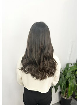 ルヴェルヘアー(Revel hair) オリーブグレージュ