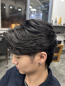 キングオブヘア バイ ノイズ 梅田茶屋町店(KING of hair by NOISM) *NOISMフェザーパーマ