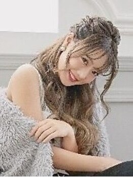 glow up by24 忠岡の写真/「一日中、可愛いをキープ。特別な日の“私史上最高ヘア”。」