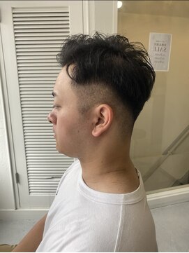 メンズカット バイ ソイクフ(メンズカット by SOY-KUFU) 20代30代40代◎刈り上げセンターパートフェザーパーマ