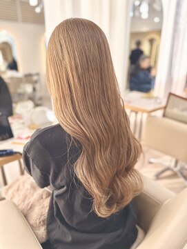 エレノア 渋谷公園通り店(Eleanor) ブリーチ/ケアブリーチ/ハイトーン/ベージュ/髪質改善/渋谷