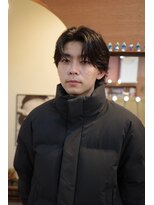 エディ(Edy)&nbsp;メンズセンターパートニュアンスパーマコンマバング韓国ヘア岡山