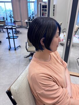 ゼルアヴェダ イオンモール与野(ZELE AVEDA) ショートボブ