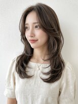 シュガーアンドソルト 垂水(SUGAR&SALT)&nbsp;「結べるレイヤーカット」くびれ×ミルクグレージュ