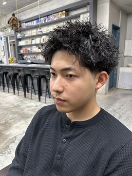 ハングアウト(Hangout) スネイクパーマ