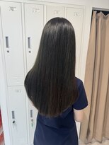 ウルカ 北浦和西口店(ulQua) オリーブベージュ ロング セミロング レイヤー 北浦和