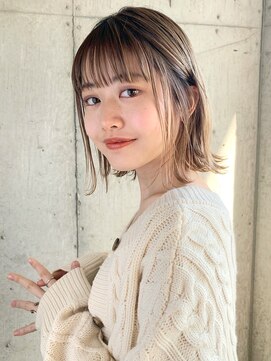 エムクランメイクス 原宿 表参道(m.clan MAKE'S) 切りっぱなしボブ ベージュカラー 透明感カラー エアリーミディ