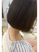 フォルム重視のナチュラルボブ　Laurent 新宿御苑　【宇井辰吾】