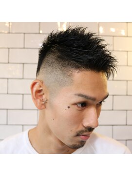 ザ バーバー ルイス(THE BARBER LUI'S) skin fade