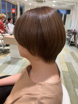 ヘアークラフト アニー 南郷18丁目店(HAIR CRAFT Annie) 艶ショート