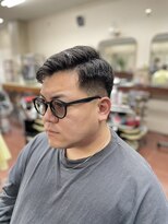 理容 鮎川&nbsp;男らしさたっぷり8:2分けショート