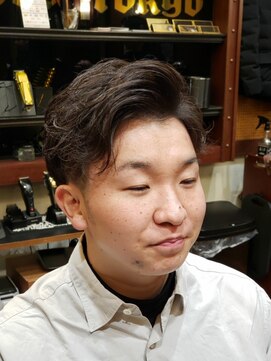 ブロートーキョー(BroTokyo) MEN'Sツーブロックナチュラルカールパーマ