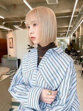 ノエ(noe) 切りっぱなしボブ×ブリーチカラーYI-6