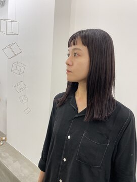 エンドリンク(endlink) オン眉でのミディアムヘア×ボルドーカラー