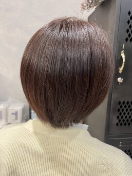 アチーブ ヘア デザイン(achieve hair design) パープル艶カラー大人可愛いショートヘア立体感透明感20代30代