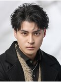 黒髪ショートフェザーパーマ