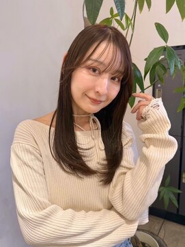 ワイビー グリーン リル(y.be green rel) #内巻きレイヤー　＃レイヤーストレート