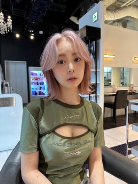 トリコ 梅田茶屋町店(trico) 韓流ホワイトピンクベージュ×ふんわり外ハネミディ