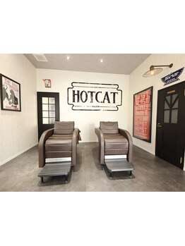 【メンズサロン】仕事帰りにも通えるので、忙しい方へ◇駐車場完備［四日市/メンズカット/メンズパーマ］