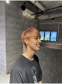 サーモンピンク
