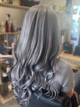 シャイニー ヘアー ダイス(SHINY HAIR DaiCe) シルバーカラー