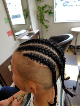 リズビー(LizBee) コンロウ