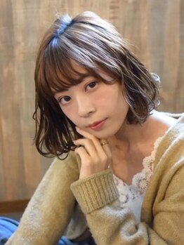 フルフラットシャンプー台《YUMEシャン》心身共にリラックスできると大好評！極上頭皮ケアで至福のひと時◎