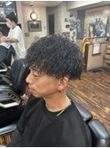 ツイストパーマ×スキンフェード