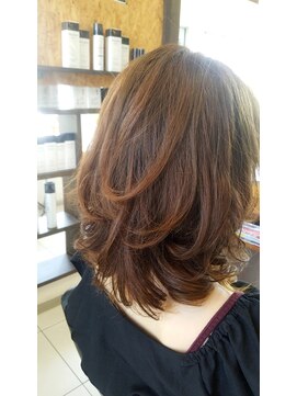 オッジ ヘアー ジャッロ(Oggi Hair giallo) 気になるくせ毛にジャストな縮毛矯正
