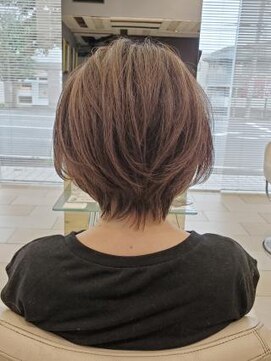 グランシュ 青葉台店(GranCieux) ミディアムショートボブ☆