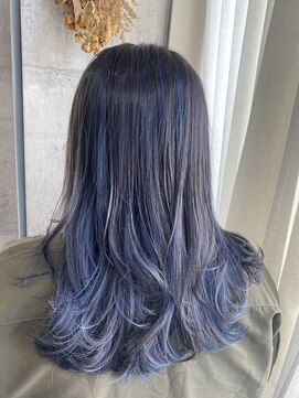 トゥーユー(to you...) レイヤーカット×ブルーブラックハイライト