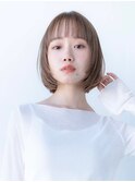 20代30代大人かわいい/パつっとボブ/シルキーベージュ