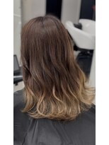 アライブ ハラジュク(ALIVE harajuku)&nbsp;【ALIVE 夕貴】ベージュグラデーションカラー