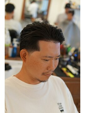 ザ チョップ ショップ ハラジュク(THE CHOP SHOP HARAJUKU) テーパーフェード　渋谷バーバー　原宿バーバー