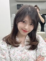 レヴィア(REVIA)&nbsp;レイヤーカット髪質改善トリートメント前髪カット