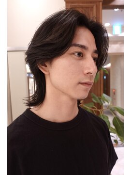 ビュートリアム265(BEAUTRIUM 265) メンズヘア メンズロング センターパート 銀座 有楽町