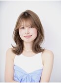 ミルクティーベージュくびれ外ハネレイヤーボブ