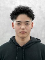 クロムトウキョウ ザ バーバー ネオン 新宿店(CHROM TOKYO the Barber ne/on) スパイキーフェード