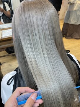 ヘアーサロン リアン 鴻巣店(hair salon Rien) シルバーグレージュ