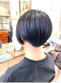 前下がりショートボブ 黒髪ショート