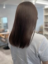 ミュラ(mulah)&nbsp;艶髪透明感カラーグレーベージュ＊さらさらストレートヘア