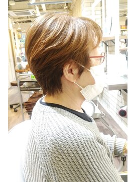 柔らかショートスタイル