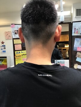 美容室 エス 加賀野店(es) 短髪