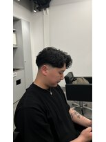 ノイセル 心斎橋(Noisyle) MEN’S/リバースセンターパート/ニュアンスパーマ/心斎橋S